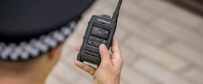 Обзор новой портативной радиостанции Motorola ST7500