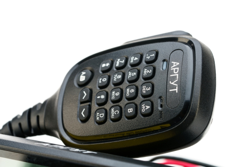 Аргут А-703C UHF автомобильная радиостанция